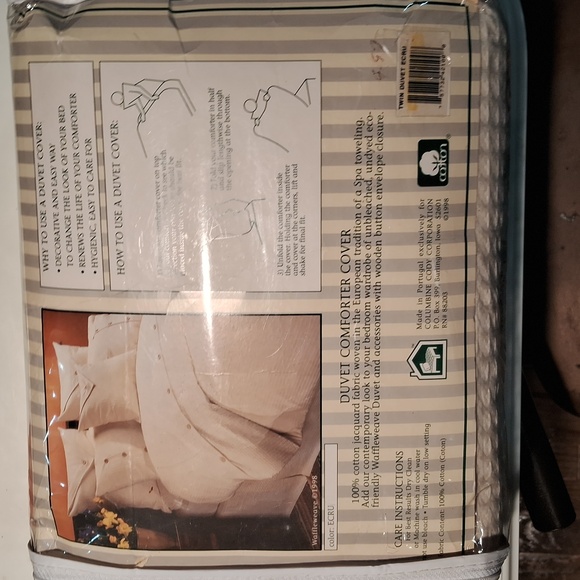 🆕️ Columbine Cody twin size cream colored Waffle weave comforter cover - Picture 3 of 4